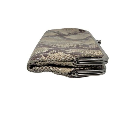 Hobo Lauren Leather Snake Clutch Wallet Frame Snap Closure Evening Bag Beige - Picture 12 of 15